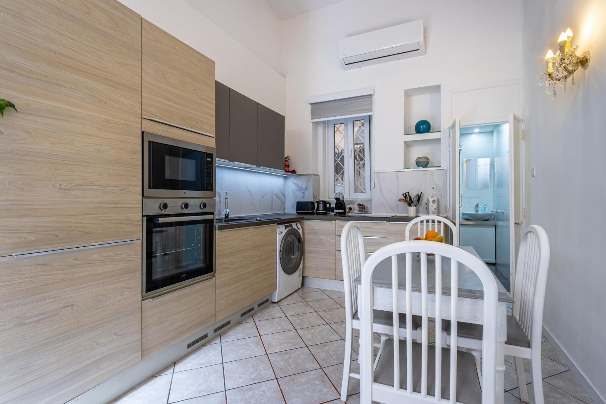 Cozy Carisma Lodging - Central, New And Independent Studio Apartment Sliema Eksteriør bilde