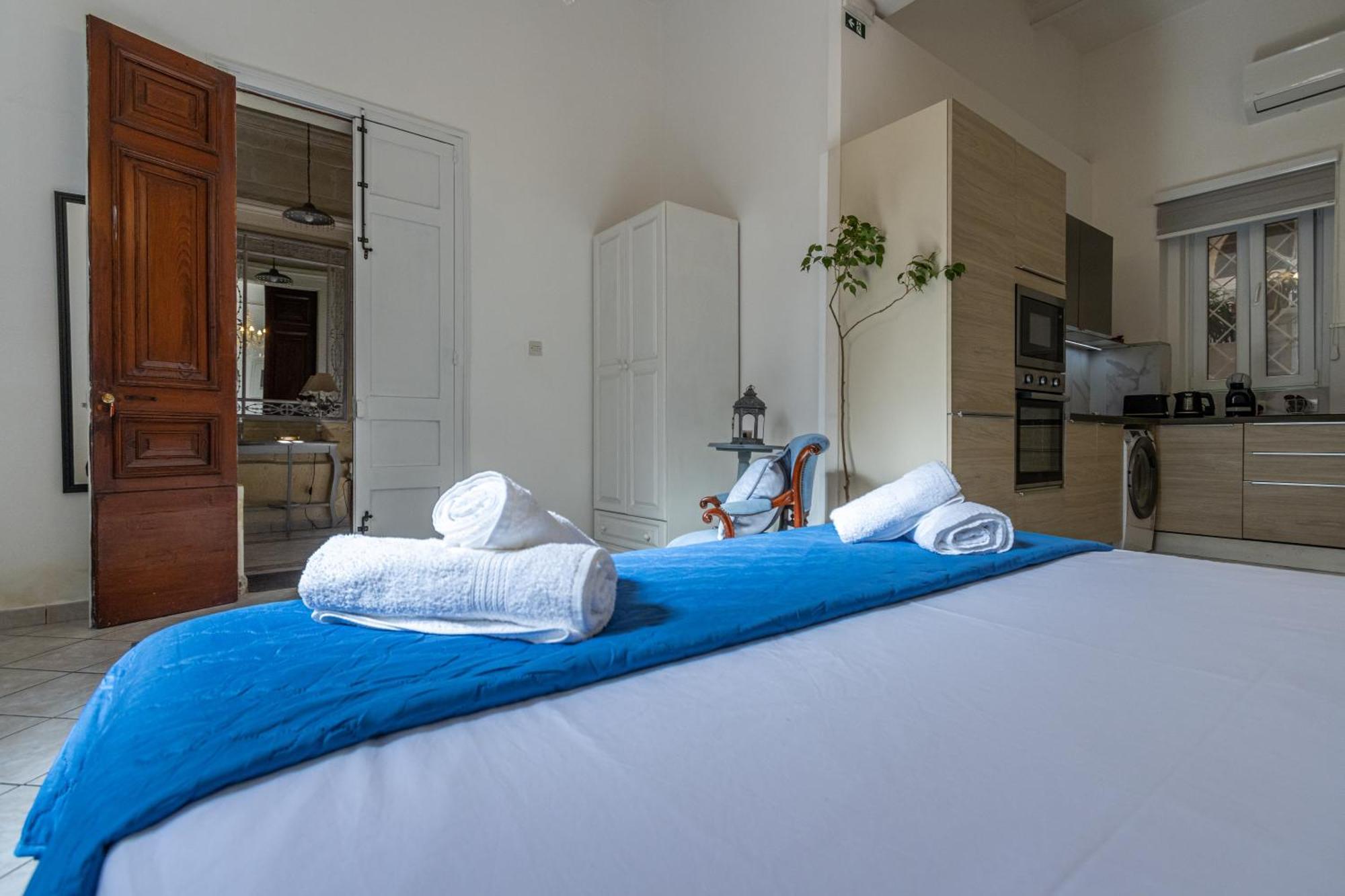 Cozy Carisma Lodging - Central, New And Independent Studio Apartment Sliema Eksteriør bilde